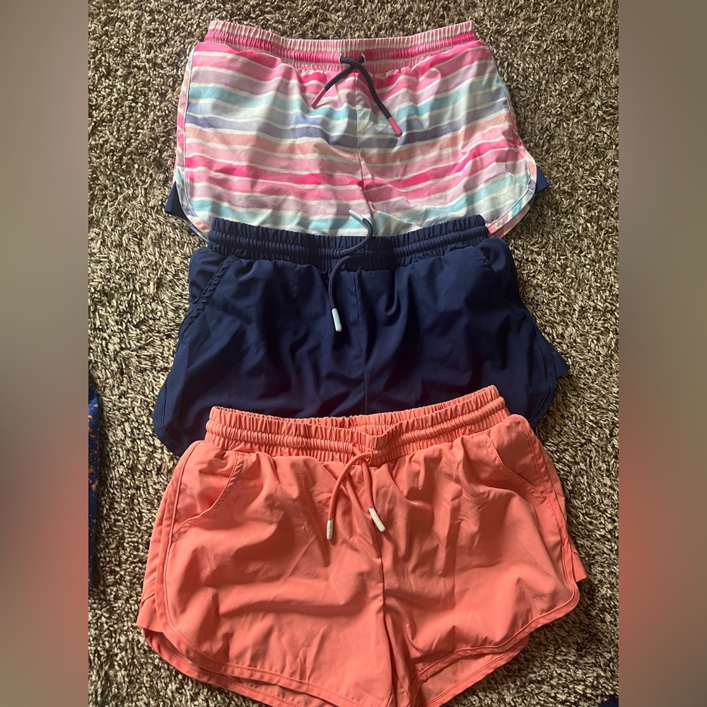 3-pack girls Eddie Bauer size L (14/16) shorts.